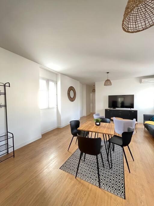 Banjul - Bel Appartement A Reims Exterior foto