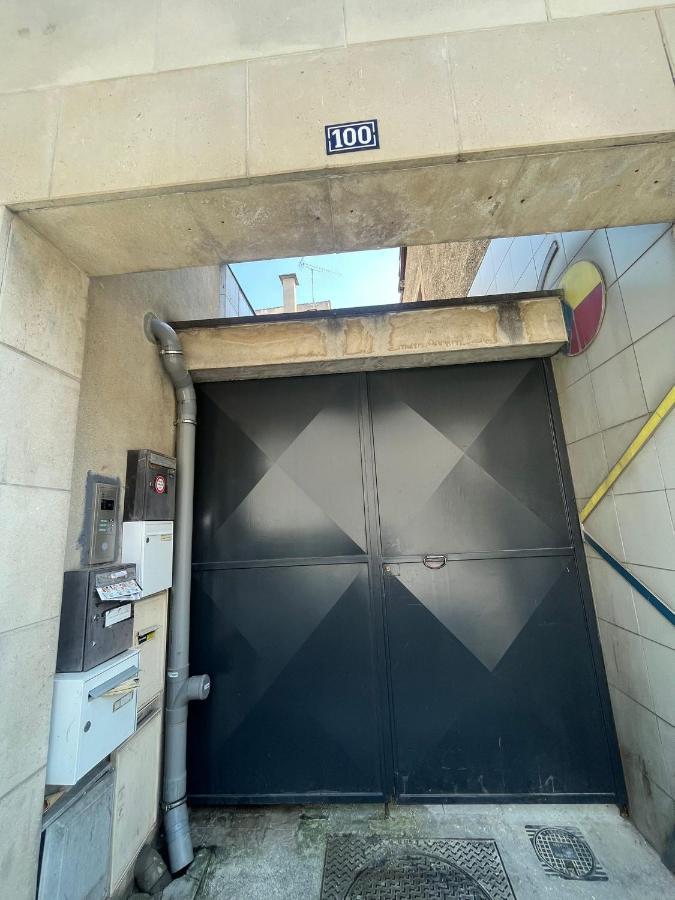 Banjul - Bel Appartement A Reims Exterior foto